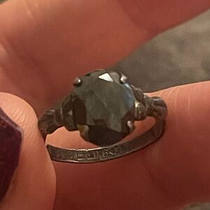 Sterling Silver Ring Size 5 Onyx Does Have A Small Break In It